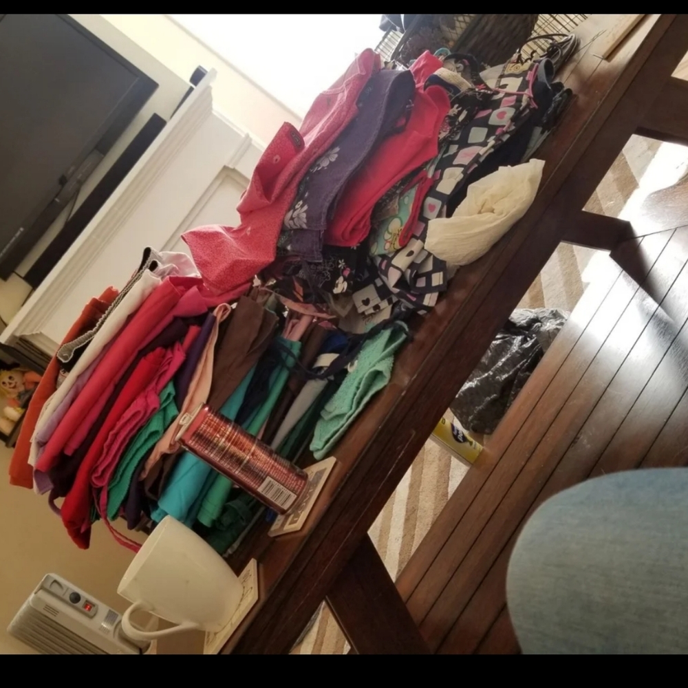 Small and Medium Scrubs